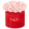 Różowe Róże w czerwonym, welurowym pudełku 